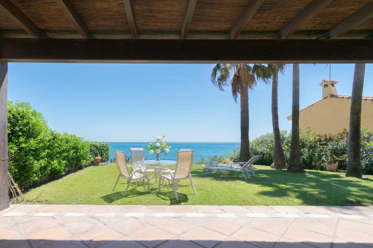 Urb Playa Azul 24 Villa Estepona Buitenkant foto