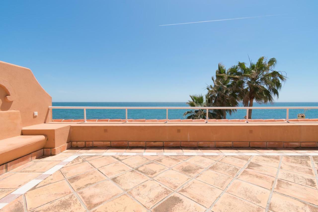 Urb Playa Azul 24 Villa Estepona Buitenkant foto