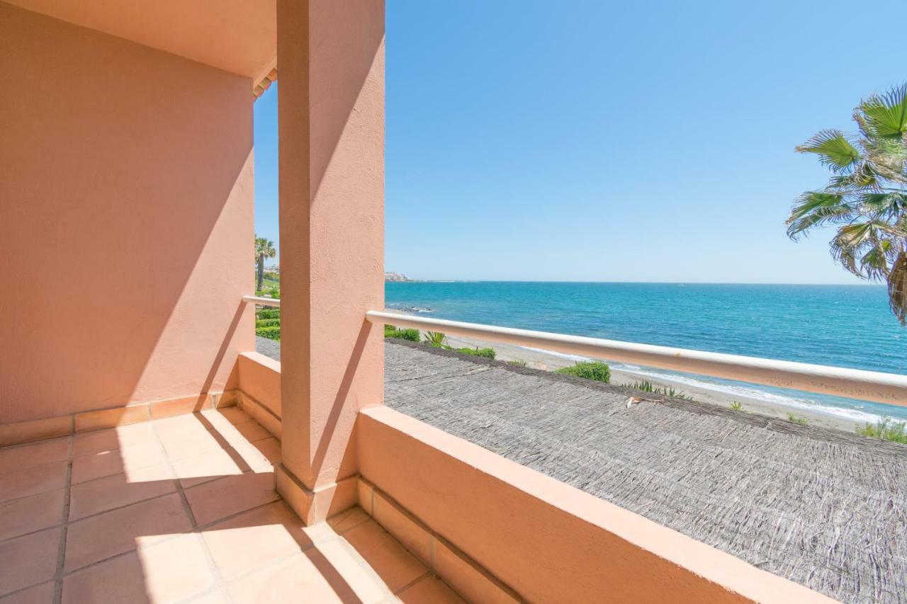 Urb Playa Azul 24 Villa Estepona Buitenkant foto