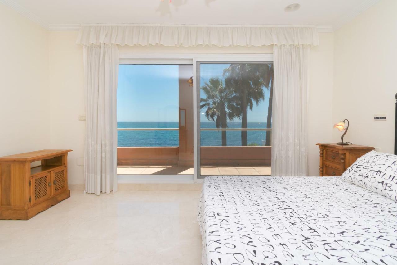 Urb Playa Azul 24 Villa Estepona Buitenkant foto