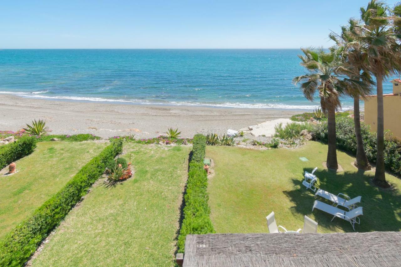 Urb Playa Azul 24 Villa Estepona Buitenkant foto