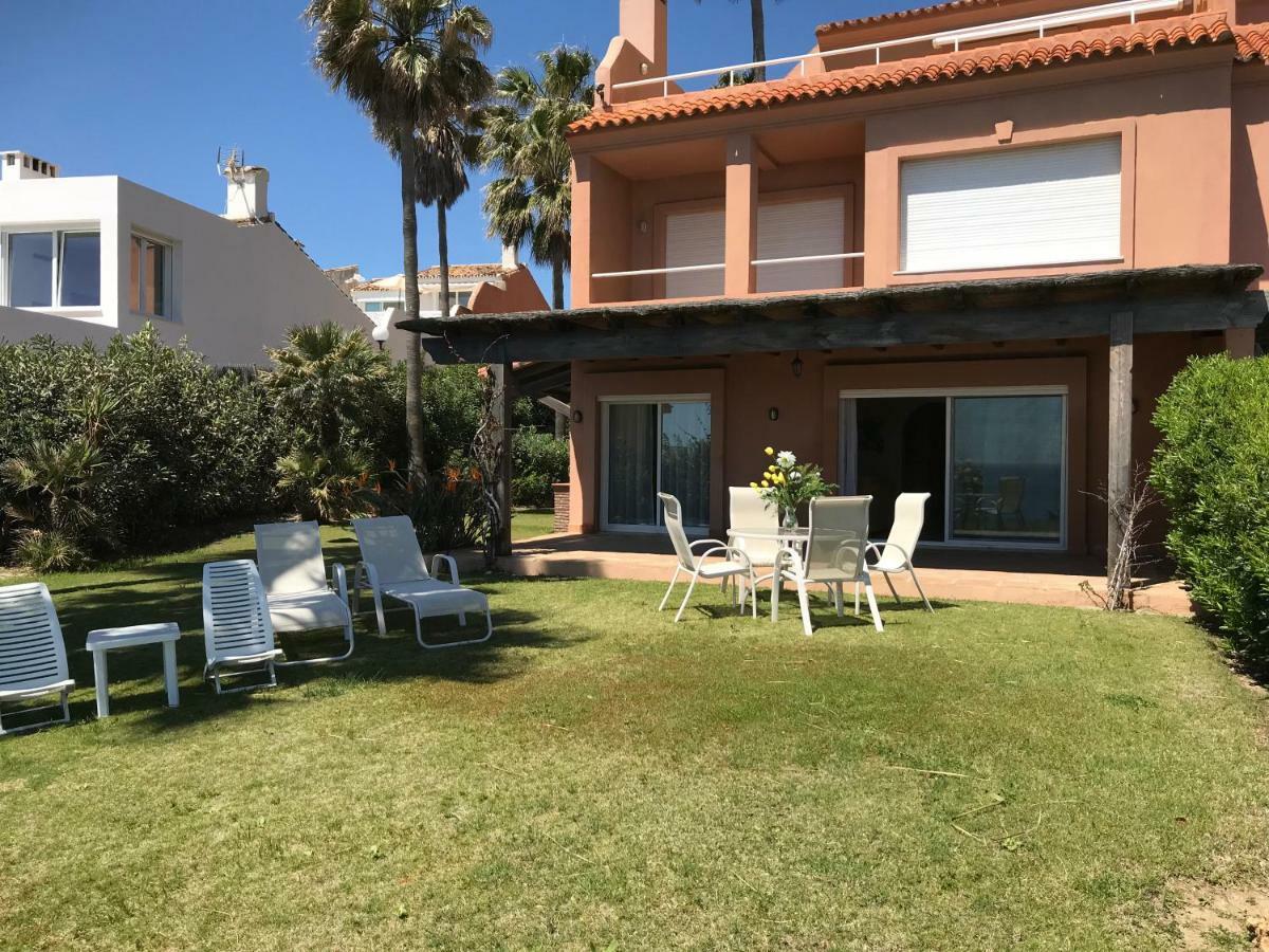 Urb Playa Azul 24 Villa Estepona Buitenkant foto